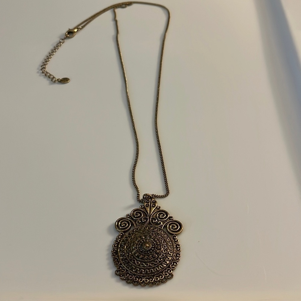 N gold pendant long necklace.